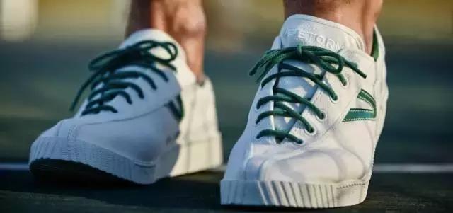 有没有跟vans差不多的,除了匡威耐克vans还有什么鞋