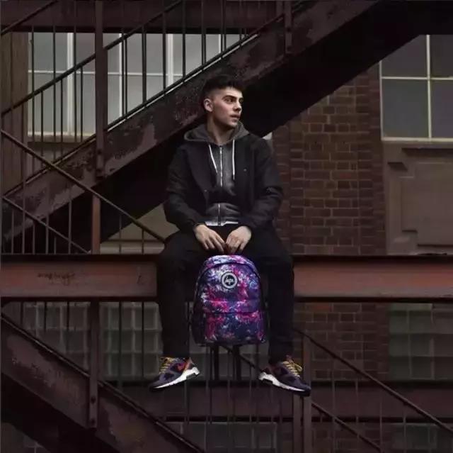 江疏影包包使用视频,宋茜baby宋佳江疏影刘雯