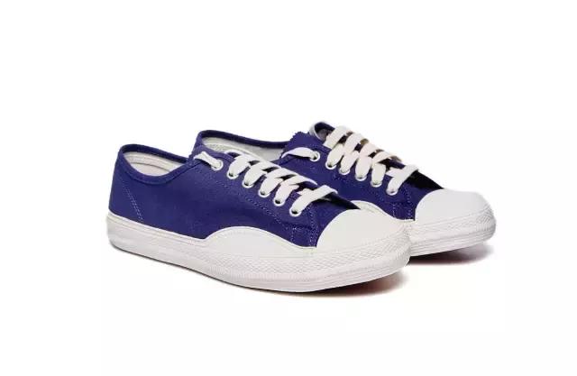 收集各种名牌鞋vansconverse,conversevans鞋子