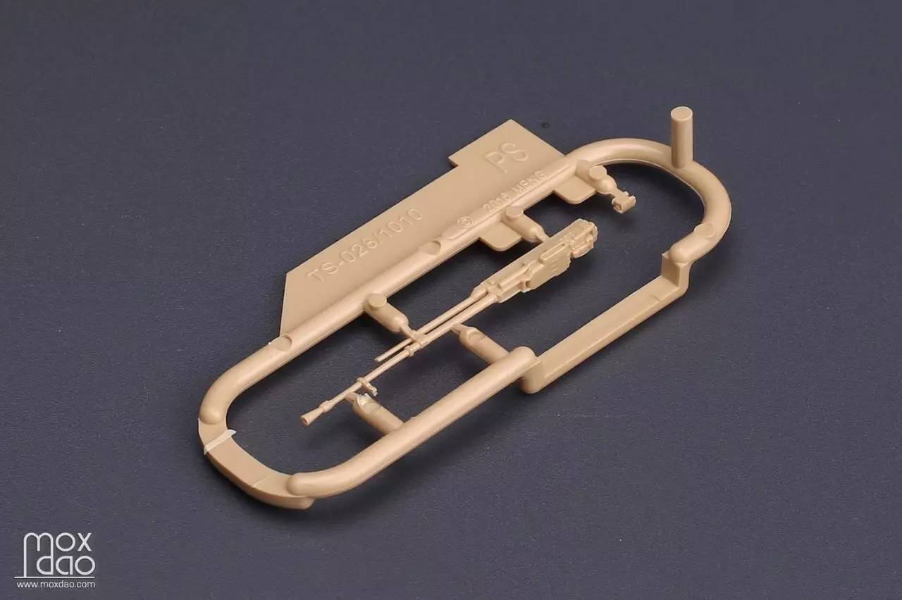 MENG出品的俄罗斯BMR-3M装甲扫雷车｜板件开盒