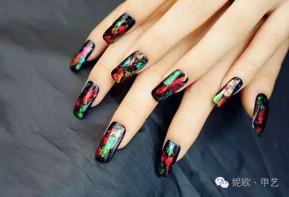 甲油胶美甲教程步骤,新手做美甲甲油胶步骤全过程