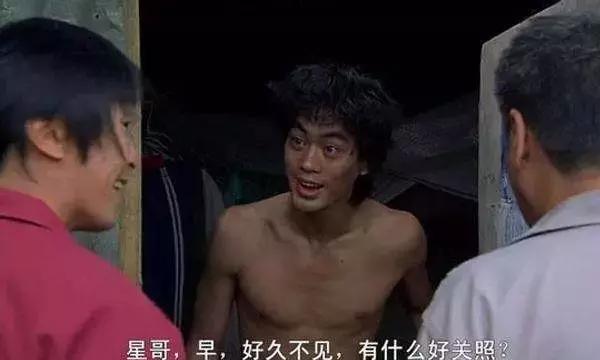 神似李小龙小伙子,长相酷似李小龙的人