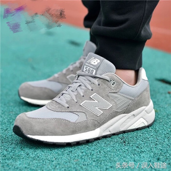 夏天男生穿什么鞋透气又舒适,女生觉得男生穿什么品牌鞋好看