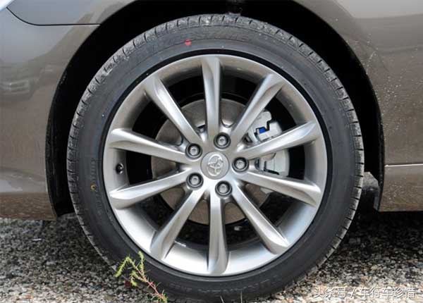 锐志转向学习,锐志方向向右跑偏