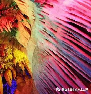 感受一下大自然免费的汗蒸房,大自然溶洞汗蒸房