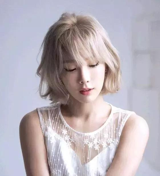 剪了短发不好看,剪了短发不蓬松