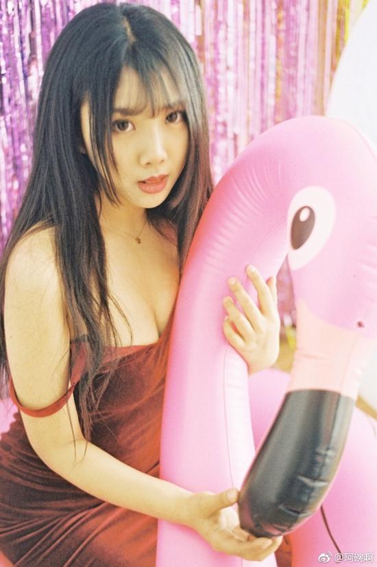 由贾秀全怼女记者想到的两大女记！李响米卢零距离，陆幽宫外孕