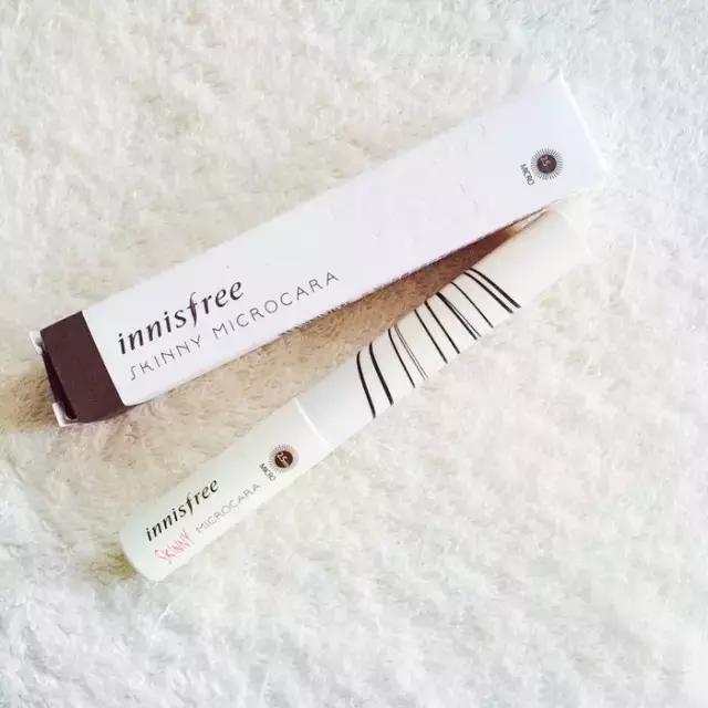 初学者化妆需要哪些东西和步骤呢 (初学化妆怎么选产品需要注意什么)