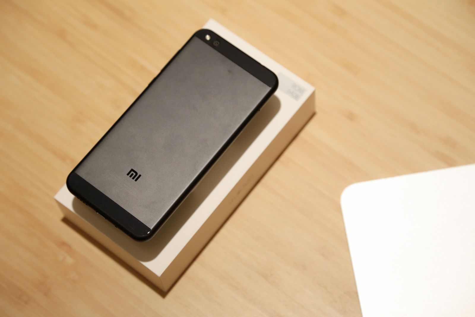 小米5c什么时候出的,小米手机初代价格