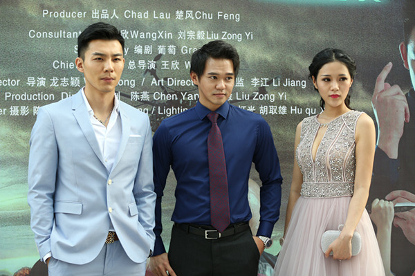 第四届2017重庆女神PARTY近千女神集体潮趴