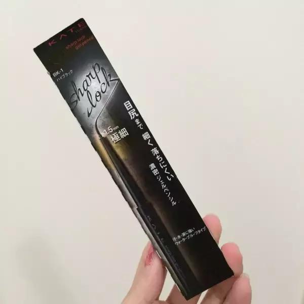 初学者化妆需要哪些东西和步骤呢 (初学化妆怎么选产品需要注意什么)