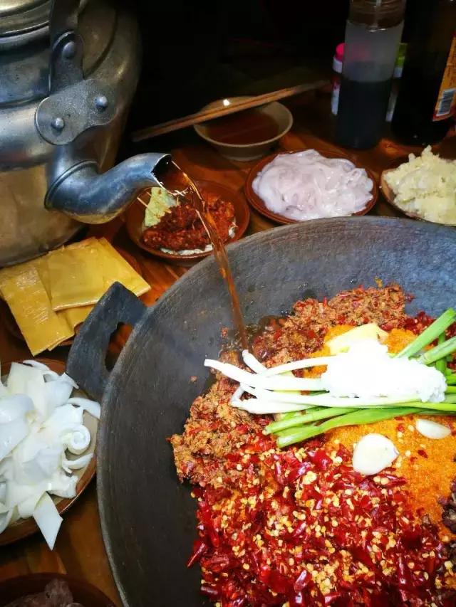 我们从1吃到10000，到底哪家店才最牛X？