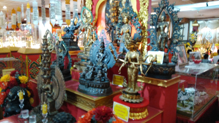 泰国曼谷金庙旅游攻略,泰国曼谷苏泰寺旅游攻略