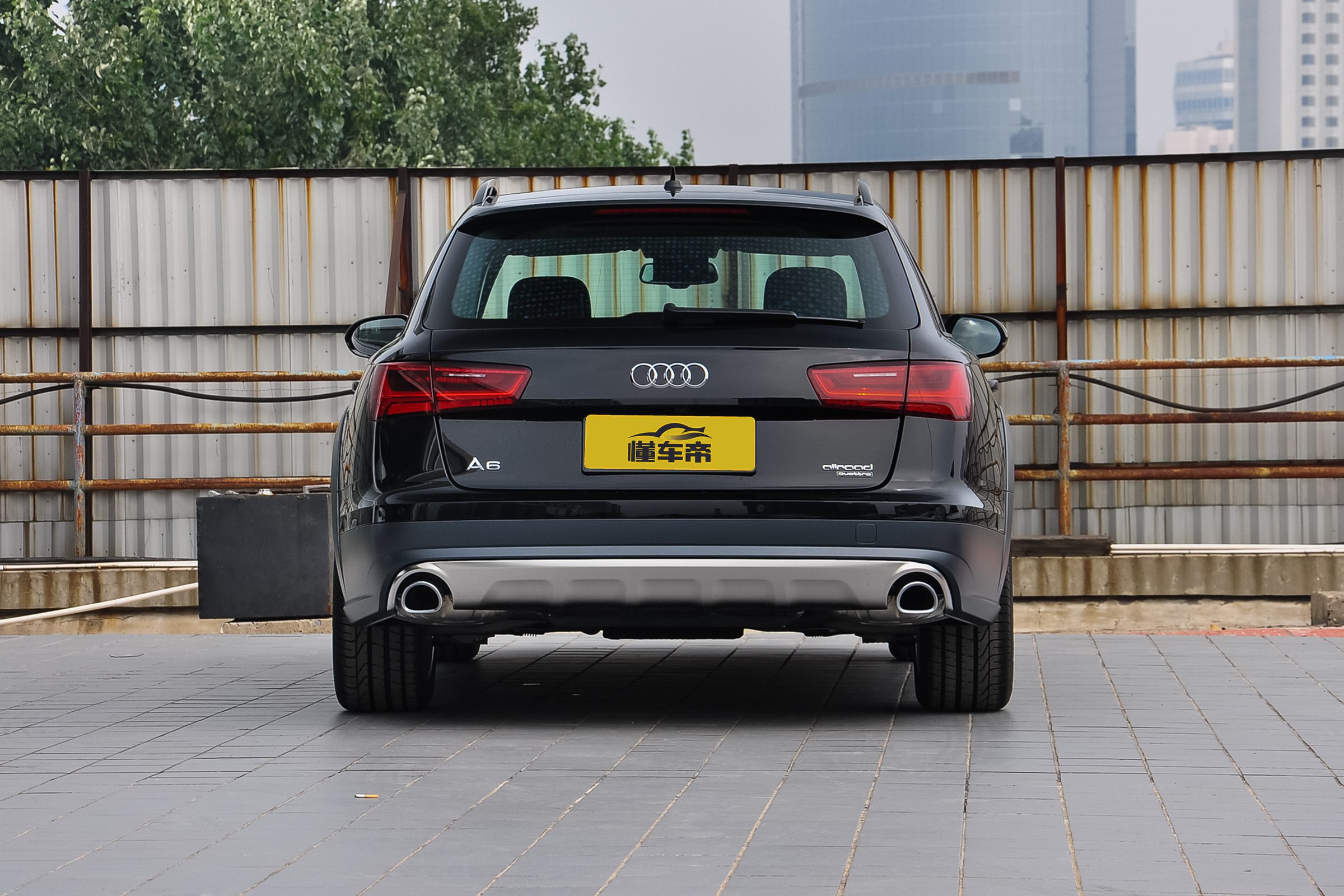 评奥迪a6l混动版,评头论足测评