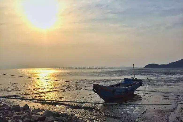 省下机票钱！杭州周边8个美到窒息的蔚蓝海岛，路费100+就能享受沙滩、海浪……完全不输国外！走起~