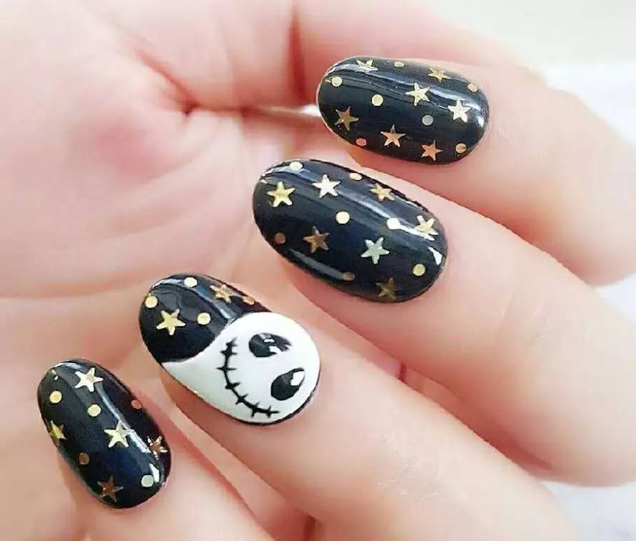 美甲店差异化服务,美甲店特色和创新点