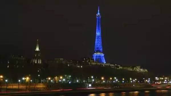 BLUFISH|他在天津造了这座蓝色的饕餮城堡,只为把青梅竹马的她从巴黎追回来