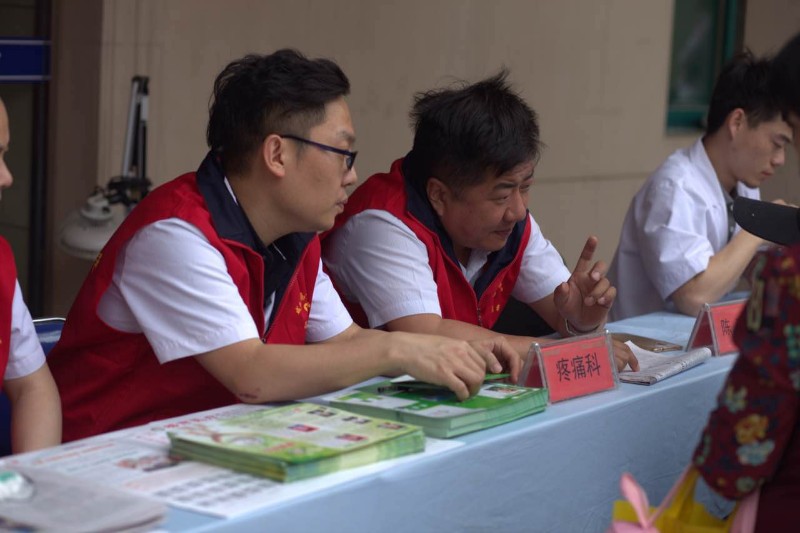 关爱老人心理健康公益服务,关爱老年人爱心公益