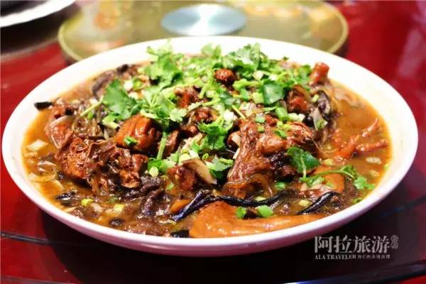 热气缭绕的温泉旅行,夏日温泉旅游推荐