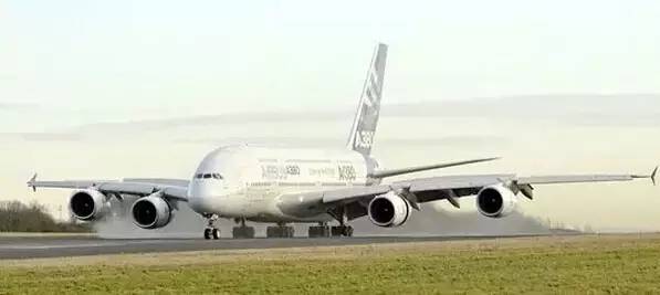 穷玩车富玩表顶级富豪,各大富豪的私人飞机