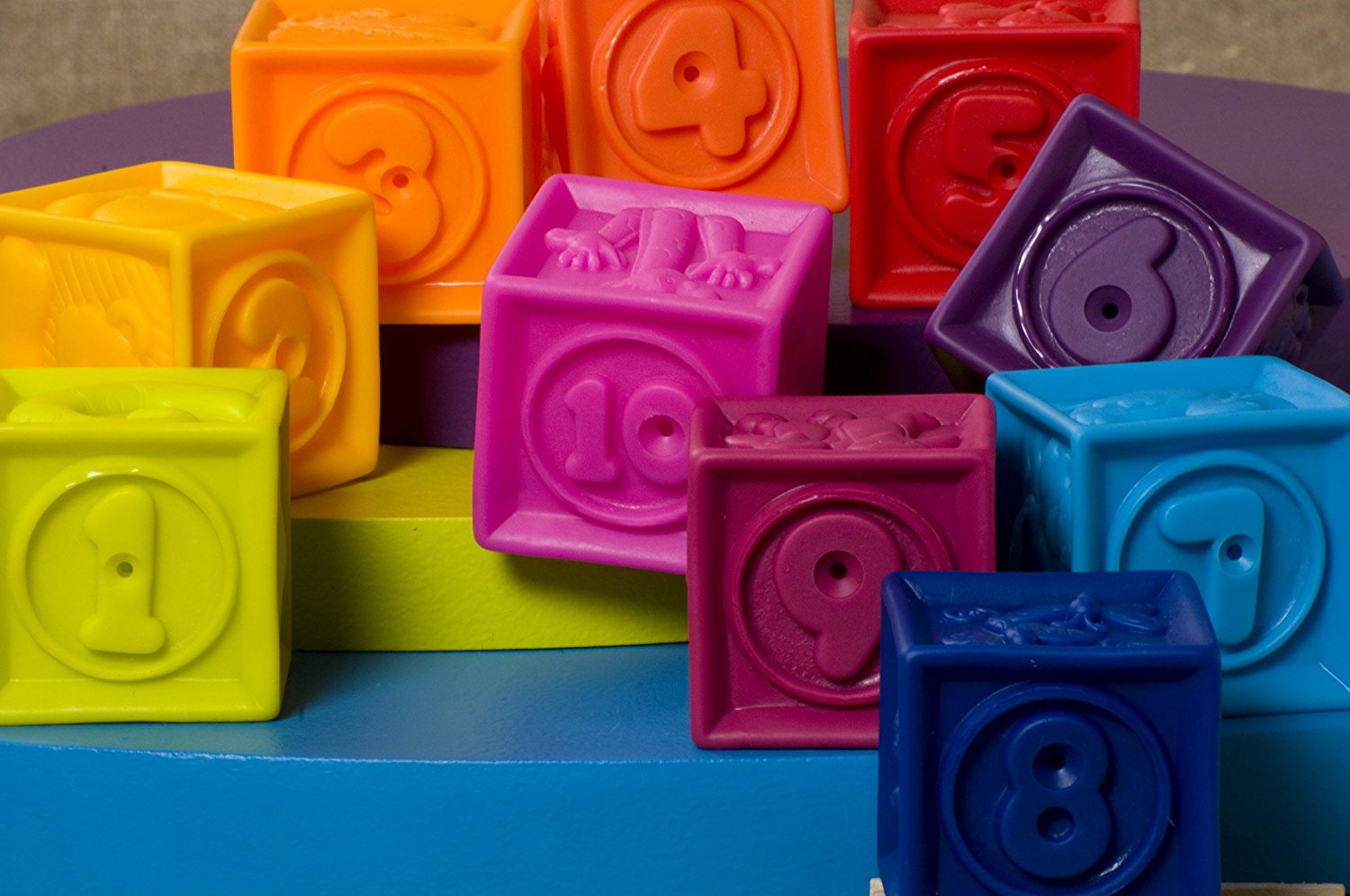 推荐一些炫酷的积木 (有没有又大又好偏又好看的积木)