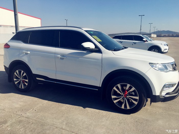 吉利博越2.0手动智尚型,吉利博越17款2.0手动测评