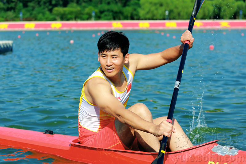 非科班出身从事影视行业,秋瓷炫与二叔于晓光