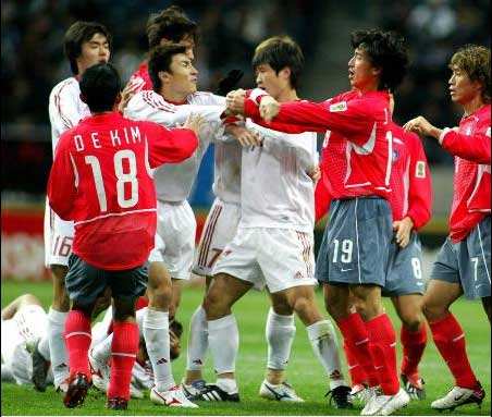 杨博宇防守失误挖大坑,秦升和李玮峰谁厉害