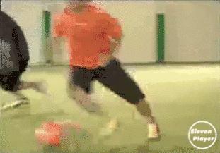 足球过人实用变向技巧教案,足球过人技巧50招图片