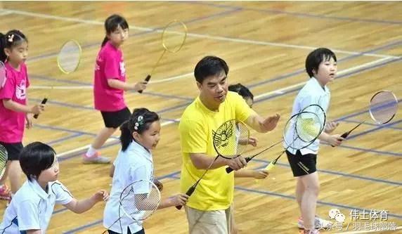 羽毛球的训练最快上手方法5天,羽毛球训练技巧基础篇