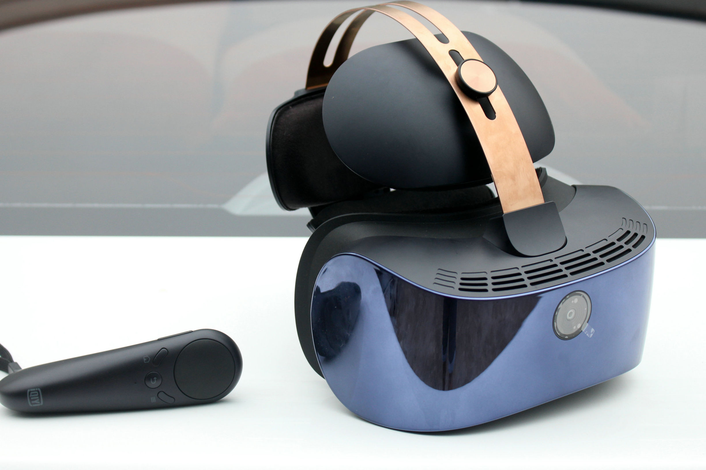 爱奇艺奇遇4kvr一体机q3屏幕镜像,爱奇艺4kvr一体机2017