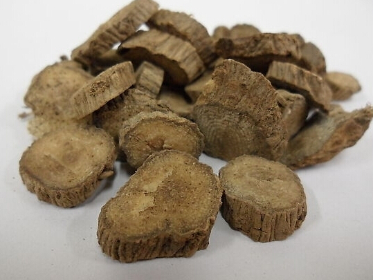 乐山金口河2大地理标志产品：川牛膝吃天麻