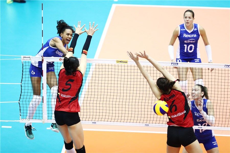 女排世俱杯决赛瓦基弗银行夺冠,世俱杯瓦基弗银行半决赛