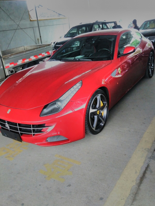 太有钱了！浙江二手车从业者带你看看正在准备过户的二手豪车们