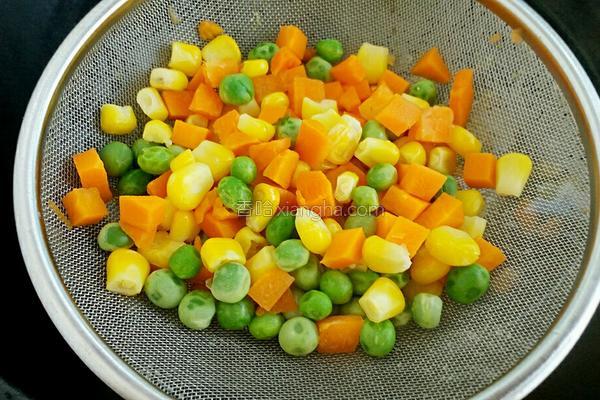 减肥的蔬菜沙拉有哪些,推荐6种美容又减肥的沙拉