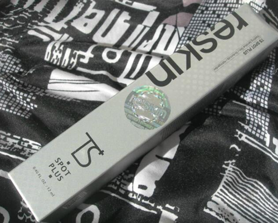 为什么来姨妈会长痘痘,为什么额头会长痘痘