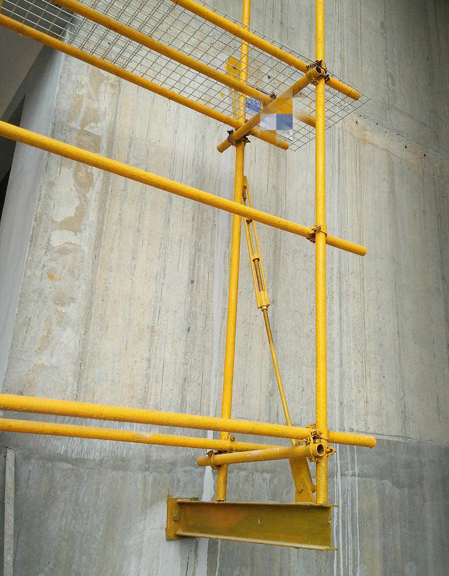 悬挑脚手架工字钢布置需注意什么,建筑工地悬挑脚手架