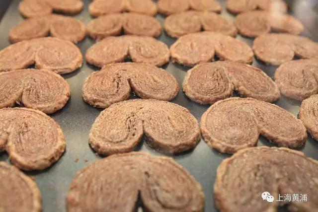 邵万生糟香鲜肉小笼包味道怎么样,百年老字号邵万生配曲