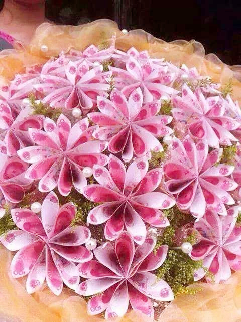 母亲节送什么花最好最合适呢,母亲节送什么花最好最实用