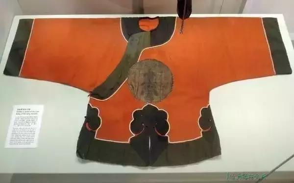 清代甲胄为什么是布的,清代甲胄是什么材质的