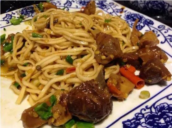 美食来咯完整视频,美食来啦这么多美食你吃过吗