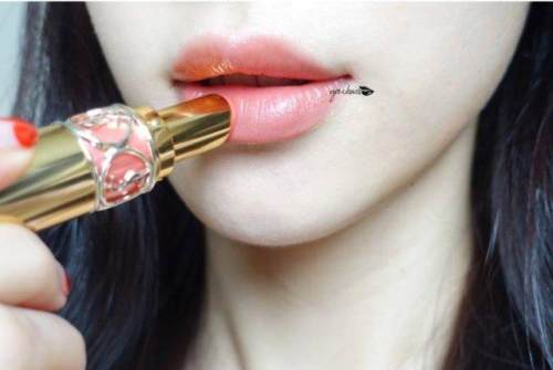 用过500支口红的博主说，你只需要这12支