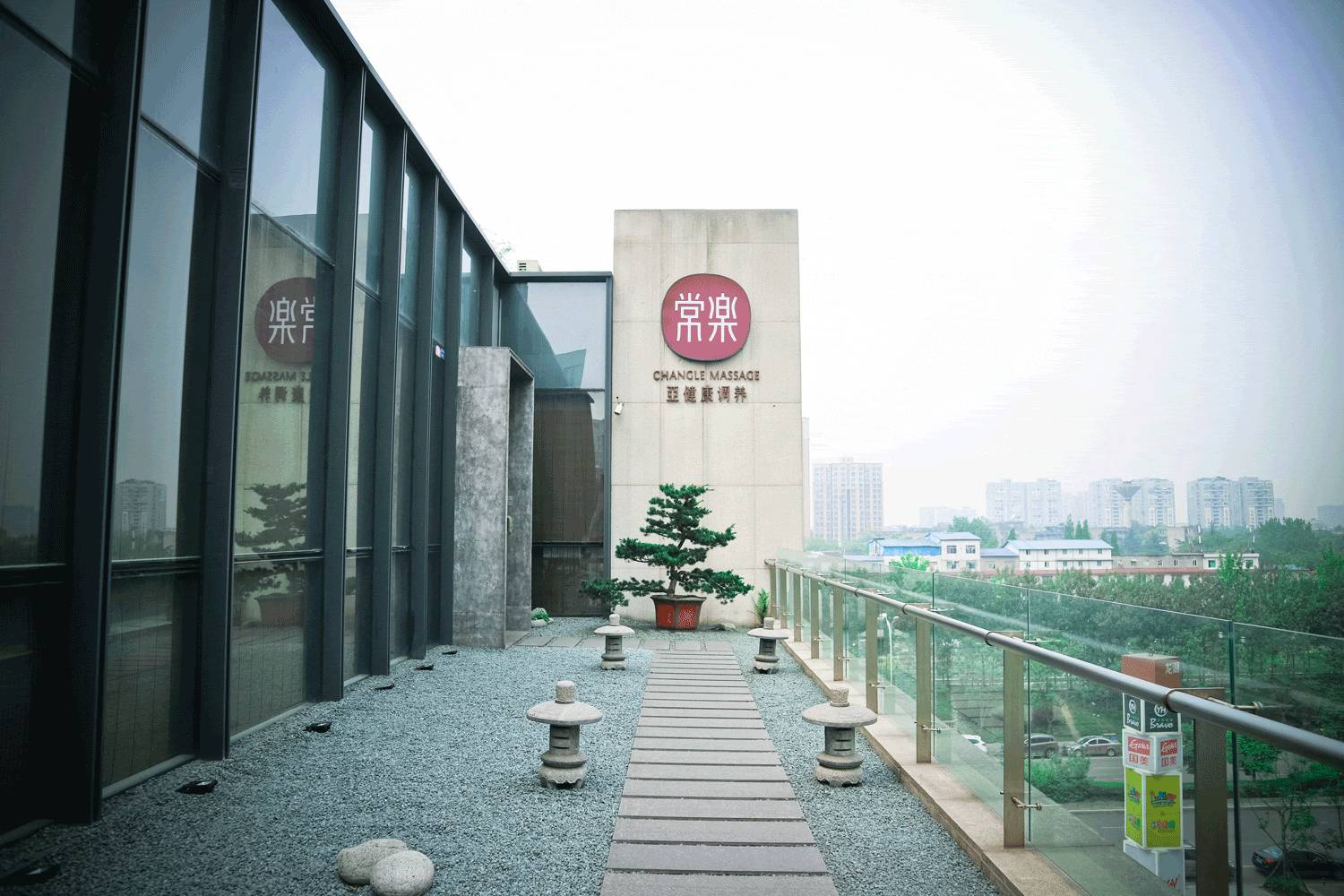 成都街边的足疗店,成都市足浴店哪家最好