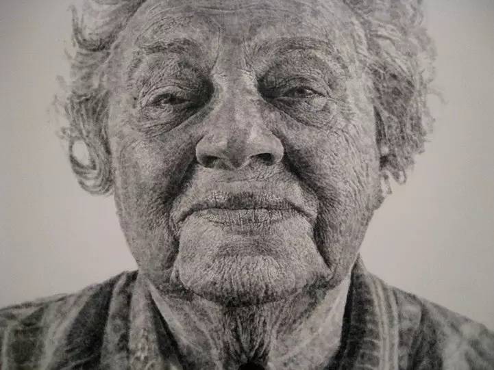 耳鬓厮磨是什么感觉,耳鬓厮磨的含义是什么