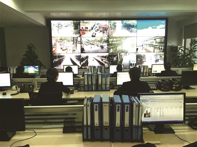 厚植创新生态激发创新创造热情,深化简政放权激发市场活力