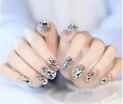 双手美甲贴怎么贴,超长又好看的美甲贴