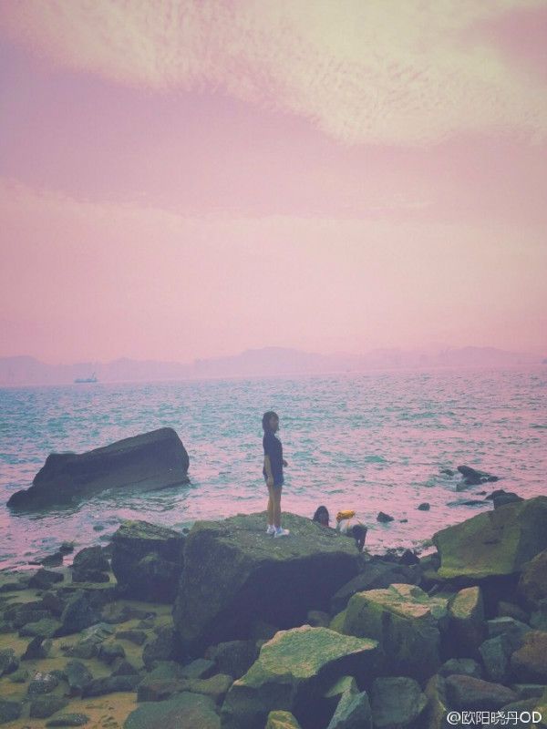 95后最年轻的插画师,90后插画师的画火了简直迷之治愈