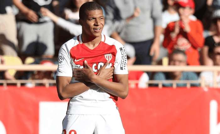 一位老司机带一批小青年,杀进进欧冠四强打破巴黎4年垄断!