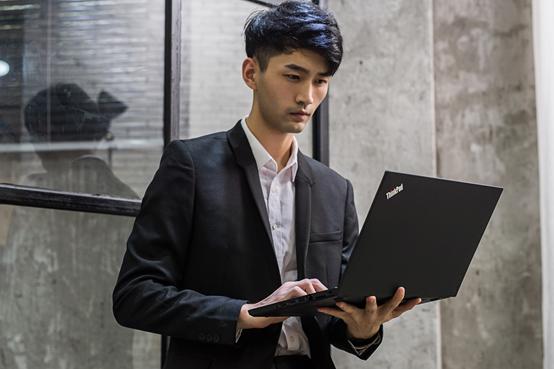 ThinkPadT470也是传媒界的宠儿,既有魅力又有实力
