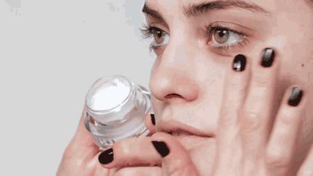 选对眼霜跟选对男朋友一样重要,眼霜选对年轻十岁